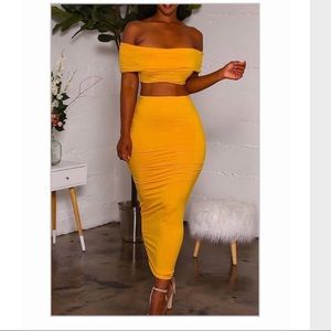 Off The Shoulder Skirt Set